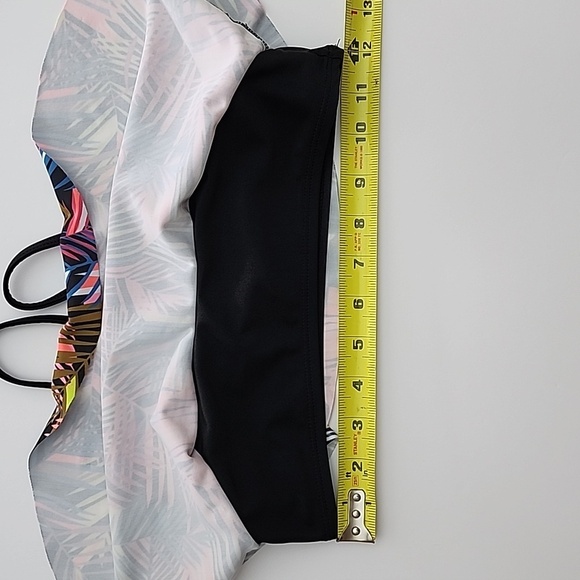 Ripzone 2 Piece Girls Tropical Leaf Pink Yellow Blue Print Bikini Set Size Large - Picture 9 of 12